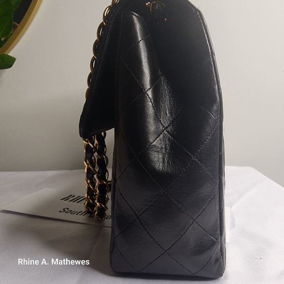 CLASSIC CHANEL JUMBO FLAP 30 24k PLATED GHW - Picture 6 of 16